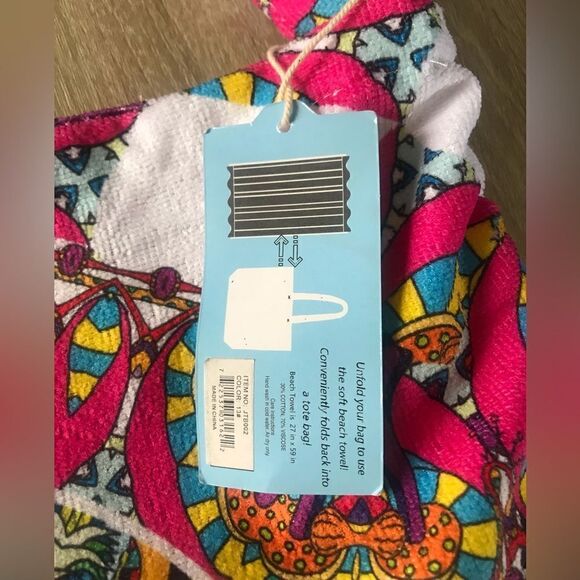 NWT … JANICE “ 2 In 1 “ Tote Bag / Beach Towel - Picture 8 of 12